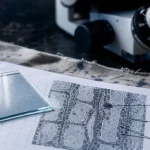 Cellule au microscope : lame et micrographie en TP